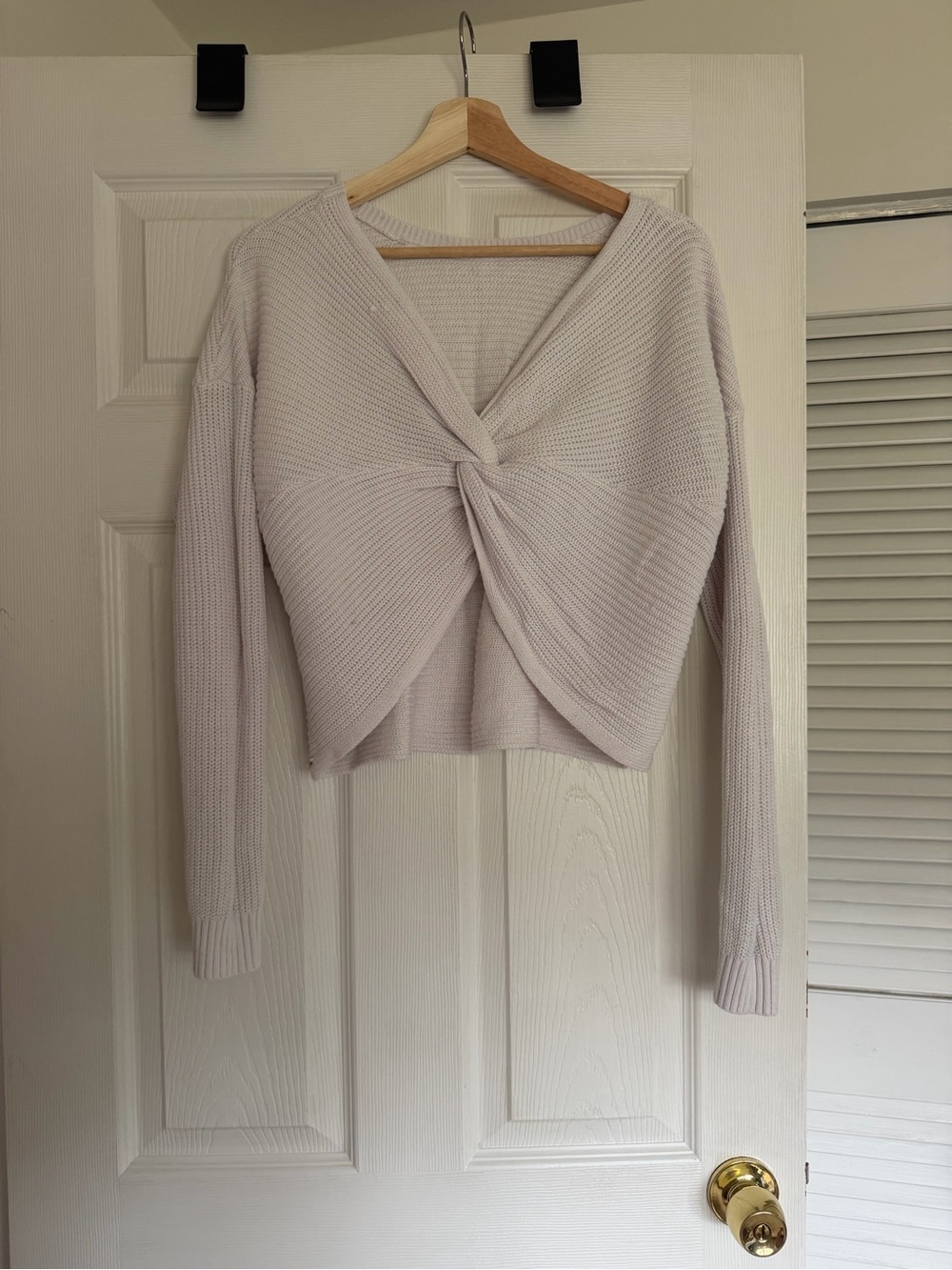 Hollister Easy Twist Back Sweater in Light Lavender
